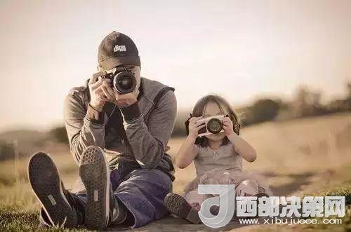 “曾子殺豬”故事在前，最近又有《父母說好考了90分就去看海，被爽約后女孩離家出走》新聞在后。父母如果自己的行為“打臉”了，又怎么能在孩子面前掌握教育的主動權。