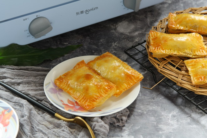 餛飩皮蘋(píng)果派成品圖