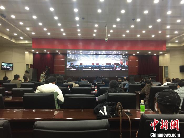 山西選派疫情防控指導(dǎo)員駐校護(hù)航高三年級開學(xué)