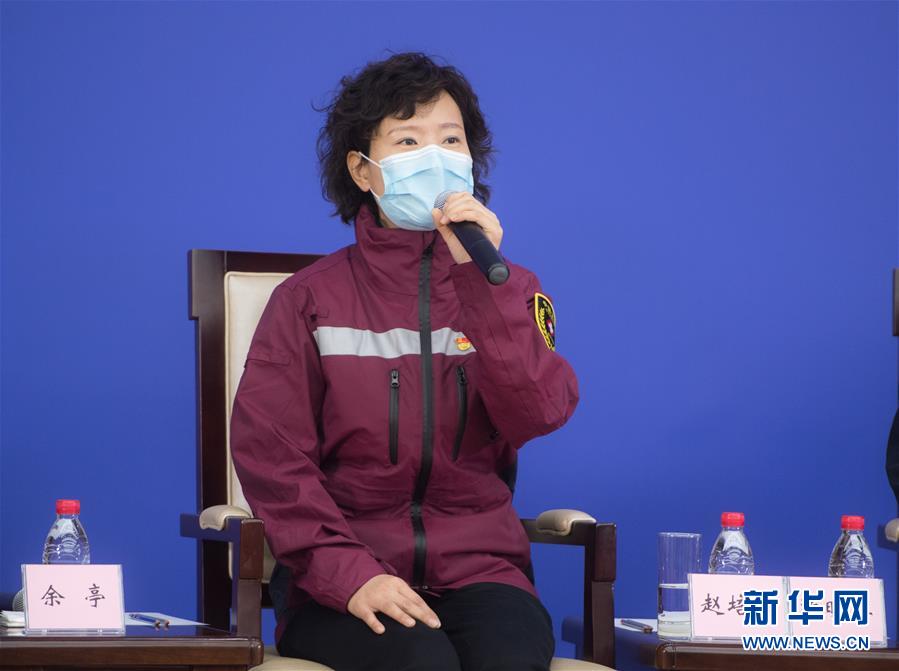 （聚焦疫情防控·圖文互動(dòng)）（5）分秒必爭！一切為了治病救人——中國抗疫生命至上的生動(dòng)實(shí)踐